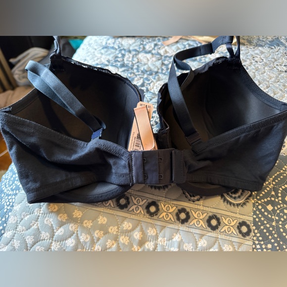 VS Lined Demi Bra - Picture 2 of 5